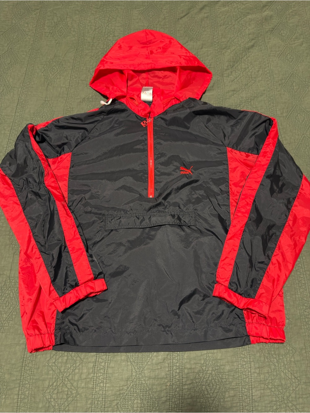 Vintage Puma Men’s XL Black Red Anorak Windbreaker Packable Hood